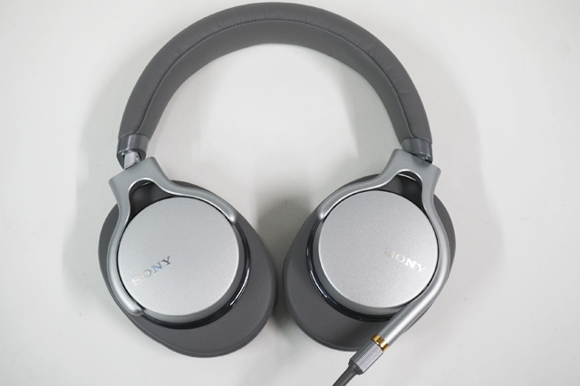 SONY 超高音質有線ヘッドホンMDR1AM2純正ケーブル付属 Amazon.co.jp
