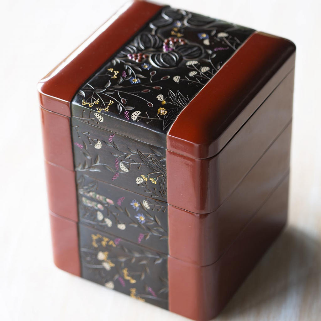 想い出の時を刻むお重箱| 草木彫 川添日記 漆作家