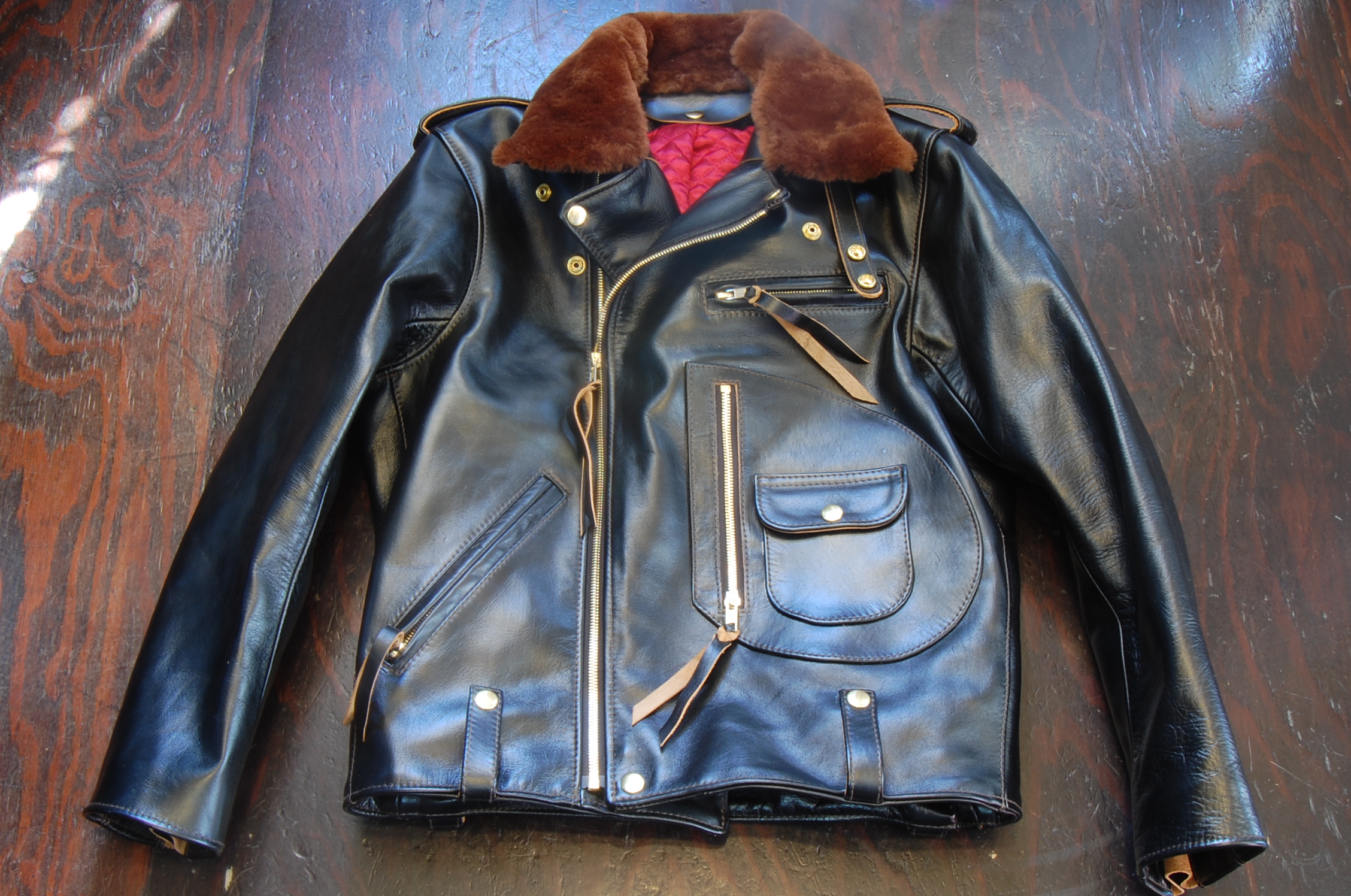 LDFS｜オーダーレザージャケット、オーダーレザーパンツ、オーダー