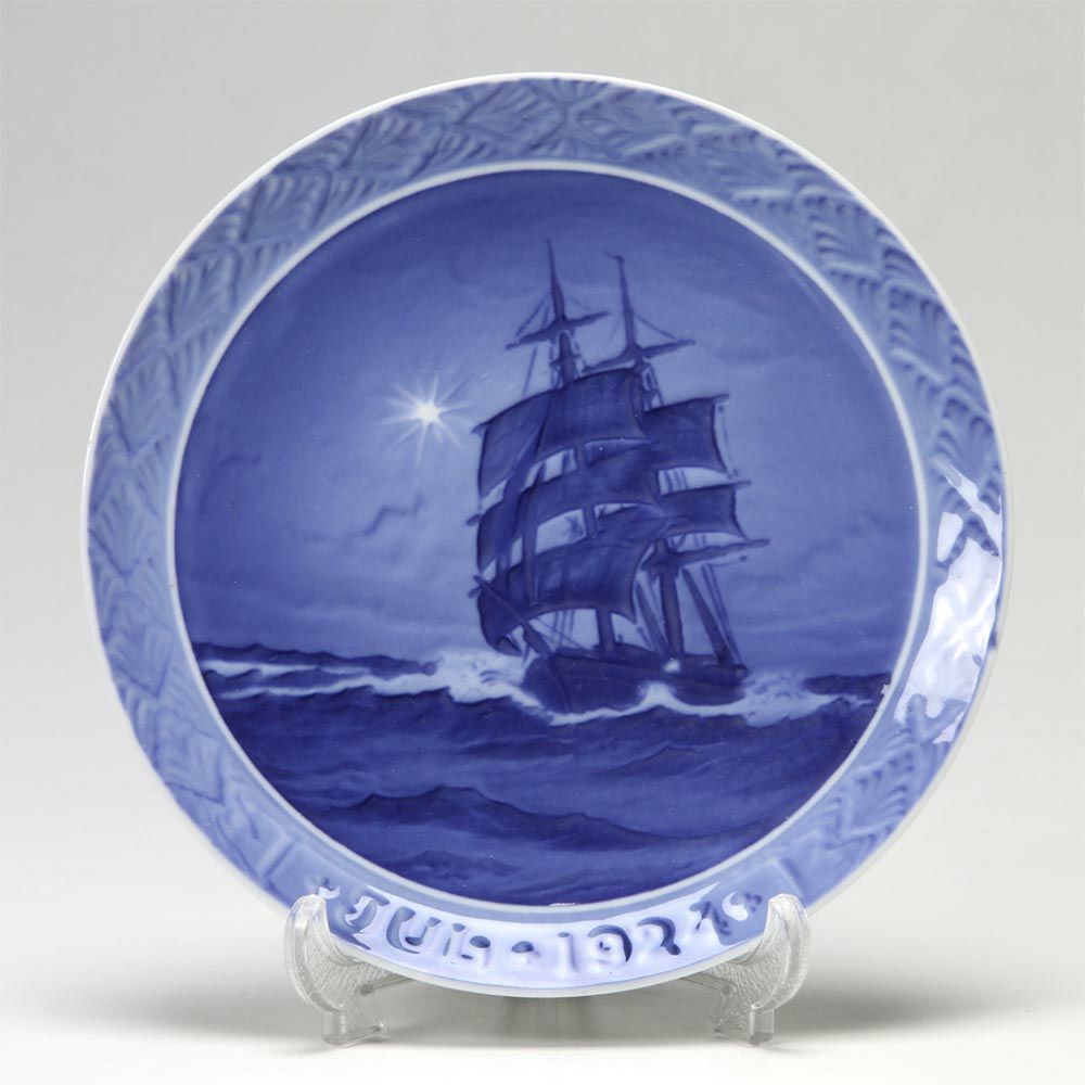 ロイヤルコペンハーゲン（Royal Copenhagen） イヤープレート 1917年