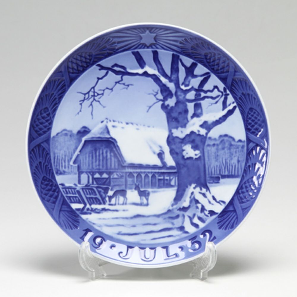 ロイヤルコペンハーゲン（Royal Copenhagen） イヤープレート 1931年