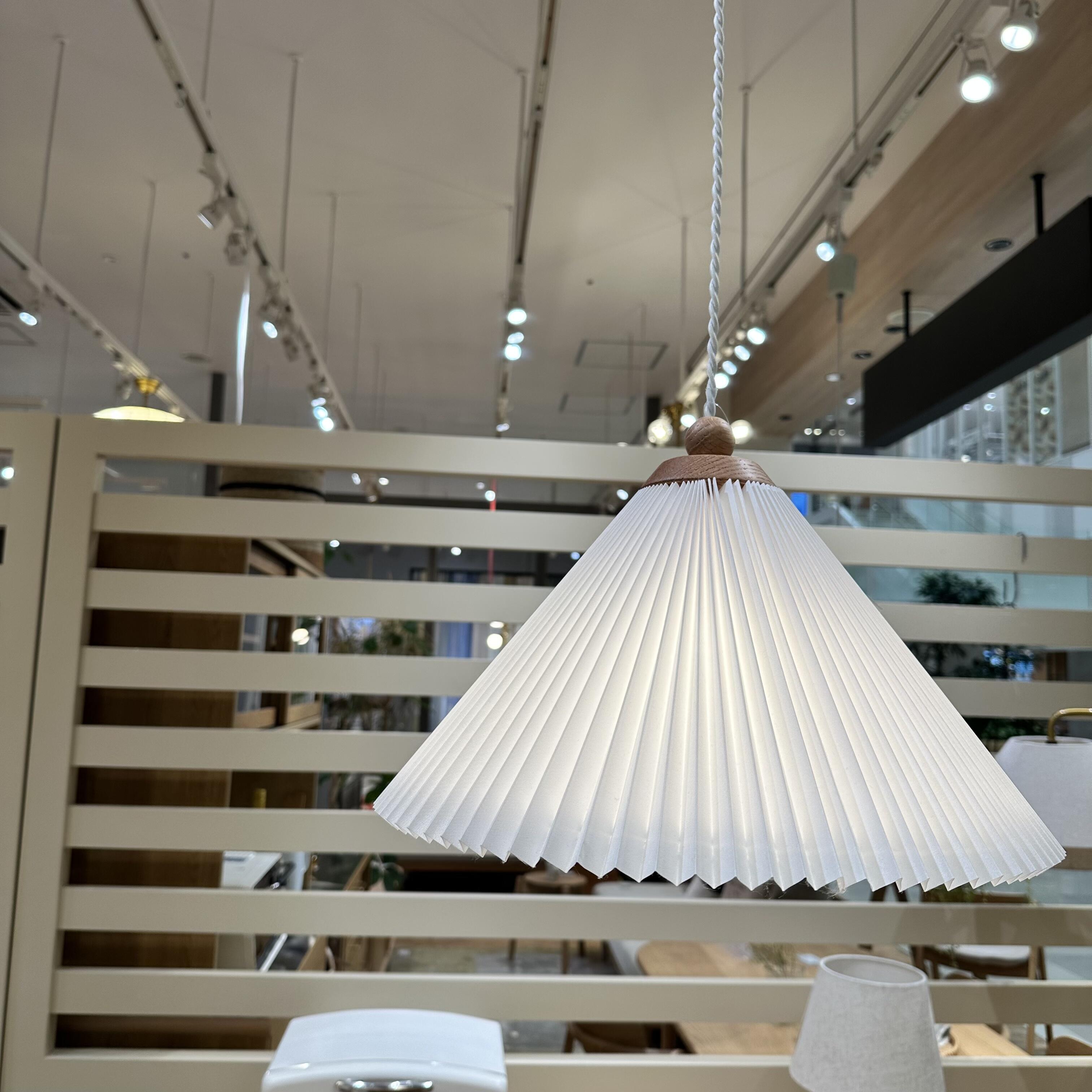 unico PONE ペンダントライト ベージュ unico PONE ペンダントライト