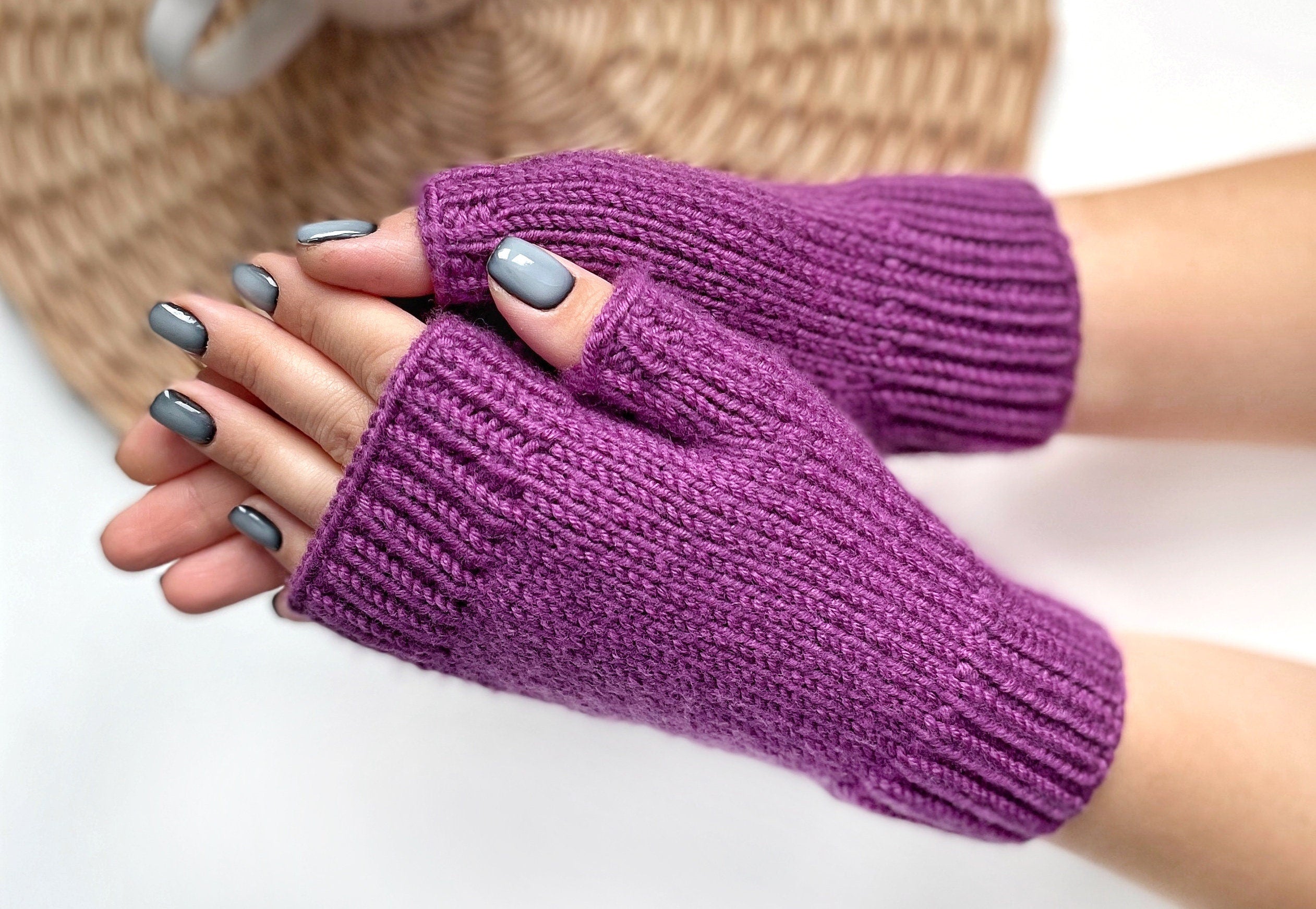 Cozy Fingerless Gloves Knitting Pattern – LetKnit
