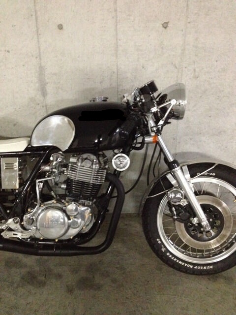 SR400 カスタム BSAアルミタンクの換装完了 | HiTOSHI製作所