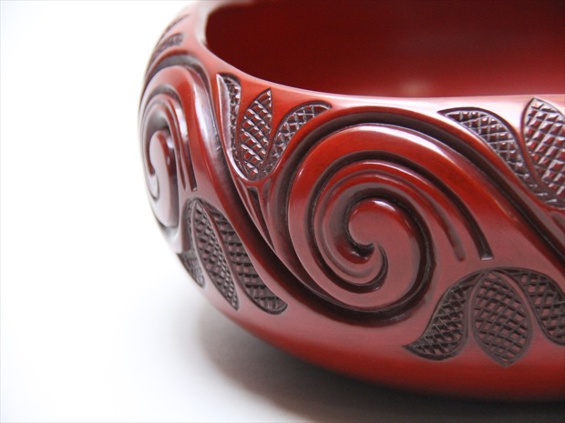 神奈川の伝統工芸品 「鎌倉彫」って知ってる？ 横浜・三溪園で若手作家