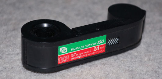 ヨネザワ ラジカメ R-900 : モモンハン日記