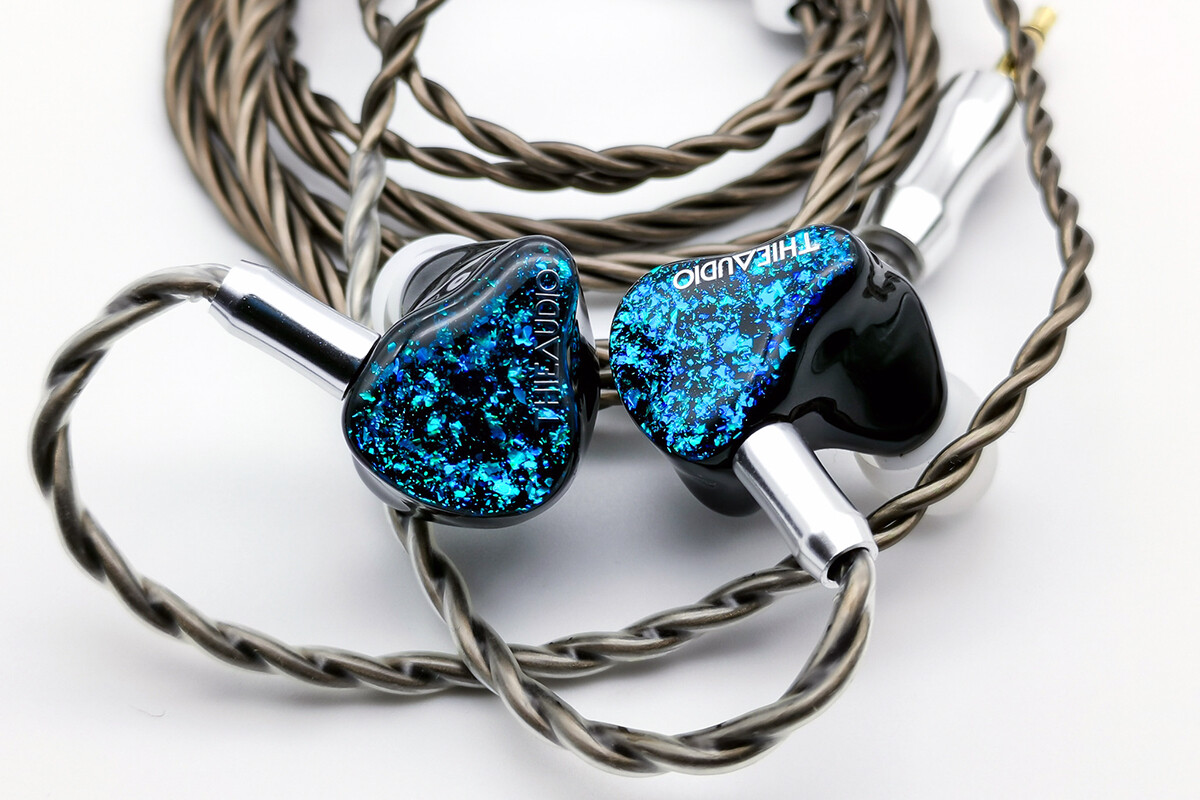 棚からレビュー】 「THIEAUDIO HYPE 4」 独自技術「IMPACT²」アイソ