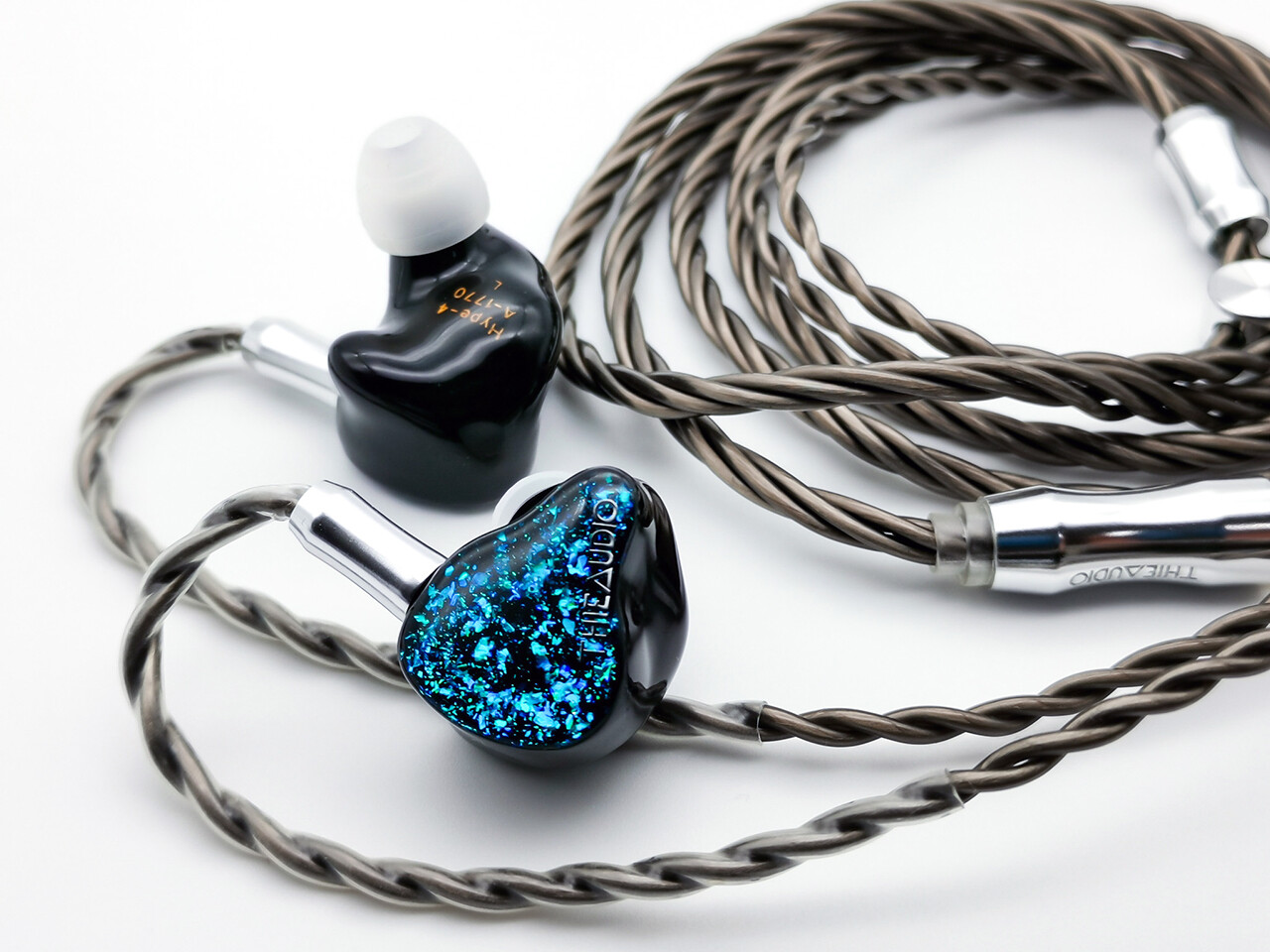 棚からレビュー】 「THIEAUDIO HYPE 4」 独自技術「IMPACT²」アイソ