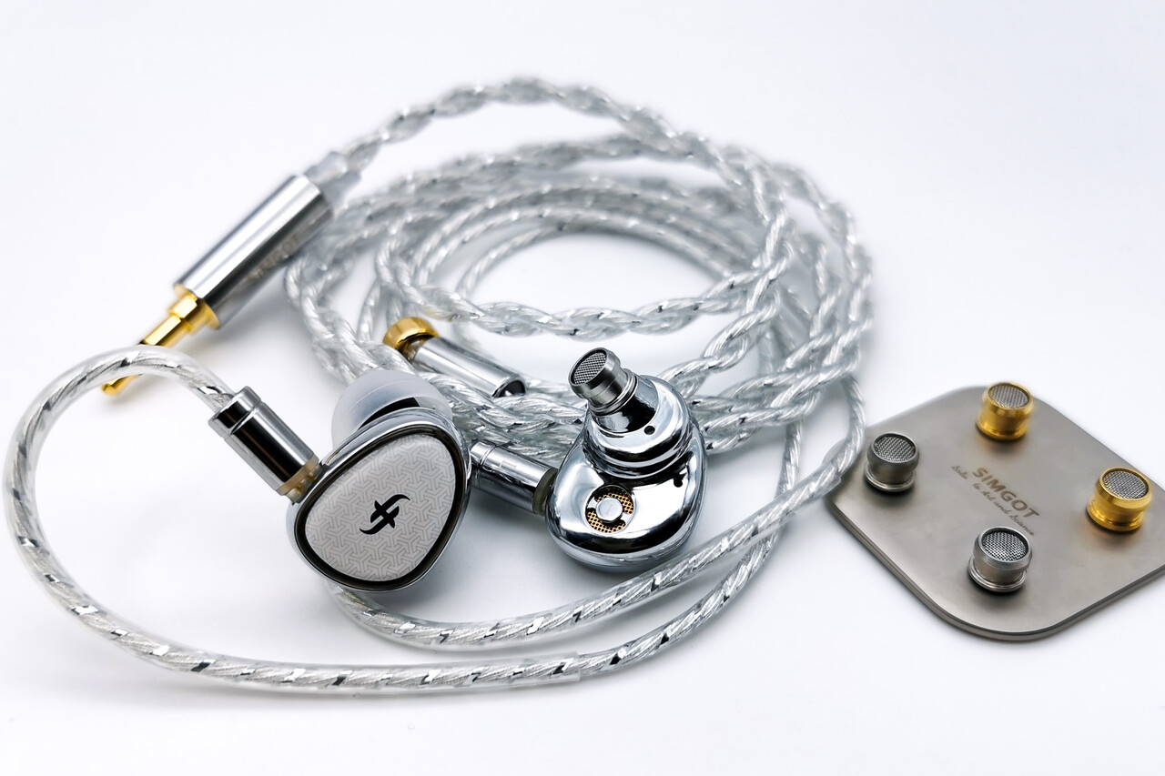 棚からレビュー】 「SIMGOT EA1000 (Fermat)」 ニュートラルな美音系