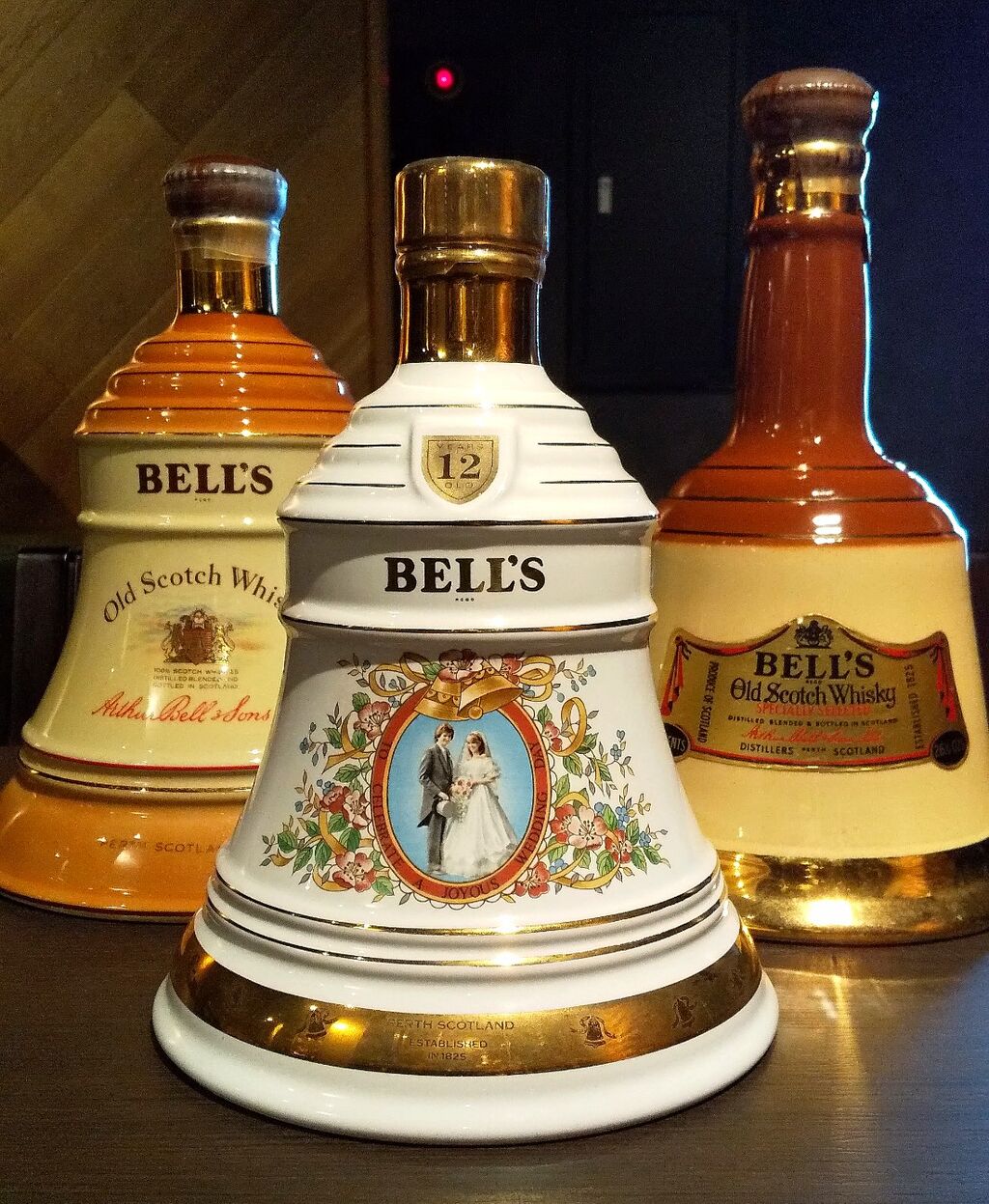 BELL'S DECANTER BOTTLE : 伏見蒸溜館～備忘録(継続更新中)