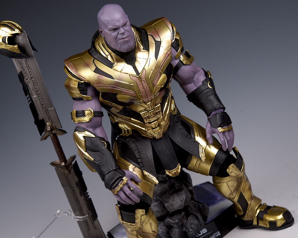 美品】 アベンジャーズ エンドゲーム サノス ホットトイズ 小売業者