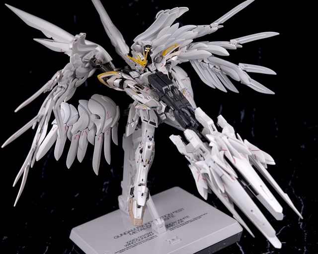 ウイングガンダムスノーホワイトプレリュードL COMPOSITE 中古
