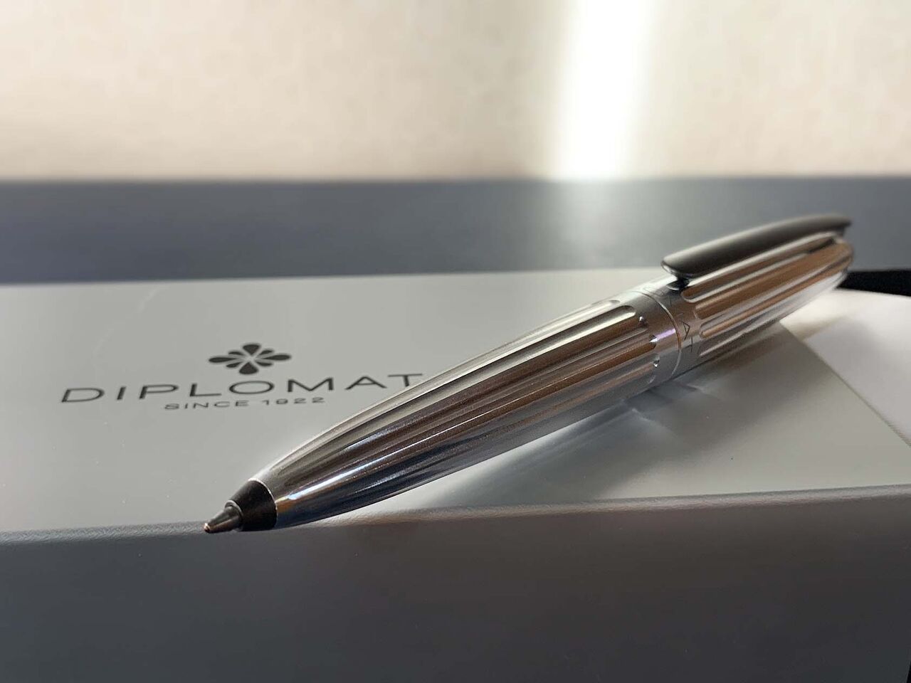 高級ボールペンのレビュー】DIPLOMAT AERO｜ディプロマット アエロ
