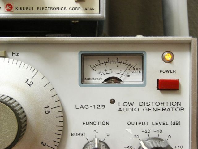 アマチュア無線機 KENWOOD TM-241S アマチュア無線機 KENWOOD TM-241S