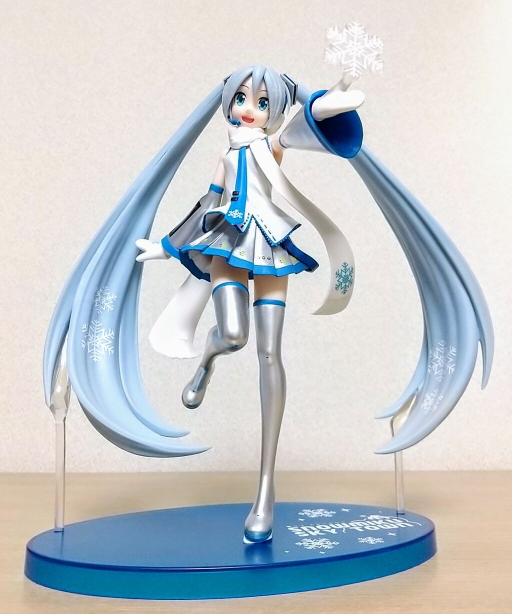 雪の結晶持ち♪】初音ミクシリーズ Luminasta “SNOW MIKU” ～雪ミク