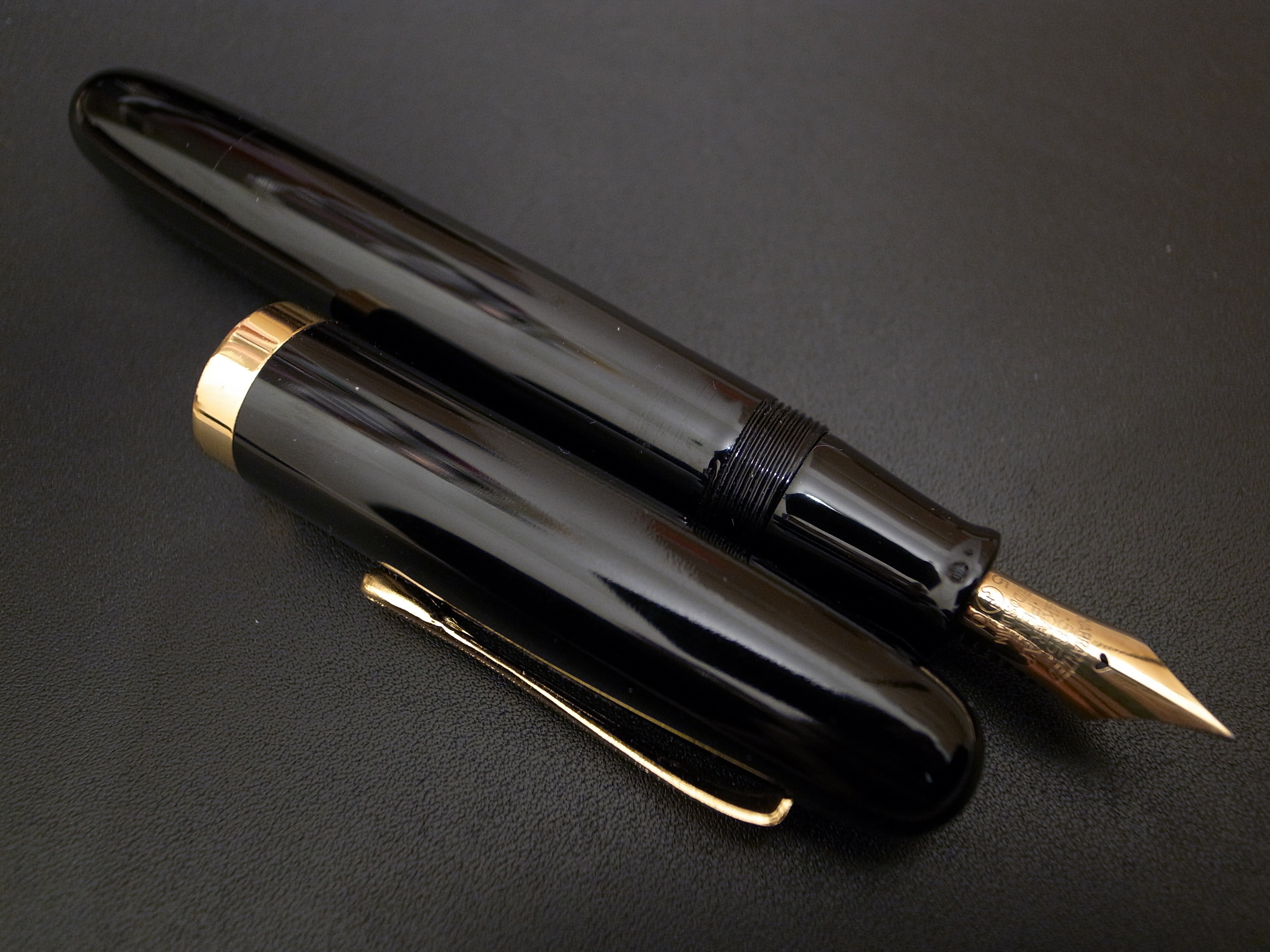 手造り 万年筆 土田修一 ペン先 585 K14 【公式通販】