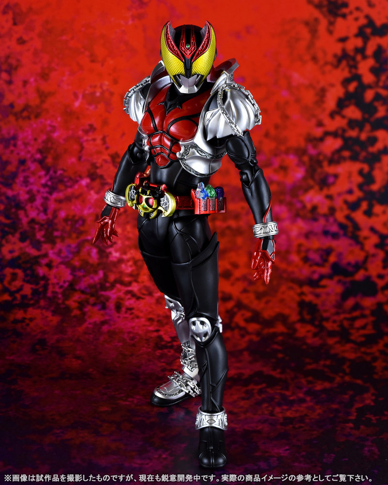ウェイクアップ！「S.H.Figuarts（真骨彫製法）仮面ライダーキバ キバ