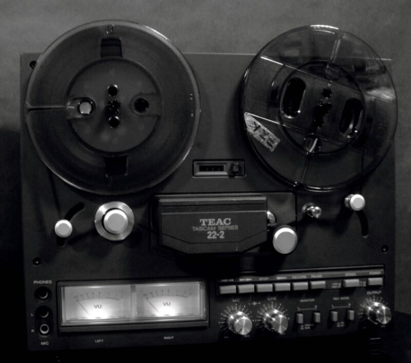 TASCAM 22-2 を4トラ化して利用度を上げる : オープンリールテープ