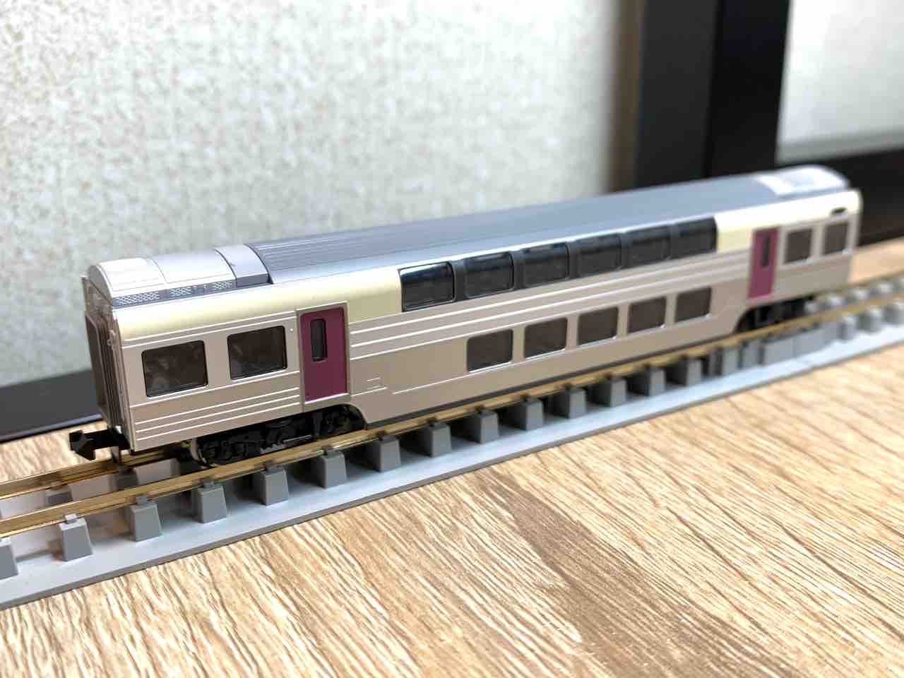 TOMIX 215系が入線!! - れいるのおと