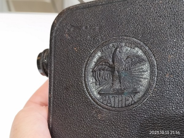 驚き！手作りの9.5㎜撮影機｜コラム｜スタッフブログ｜おもちゃ映画