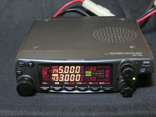 TM-732 液晶(LCD)表示の乱れについて : de JA1GGQ TOKYO