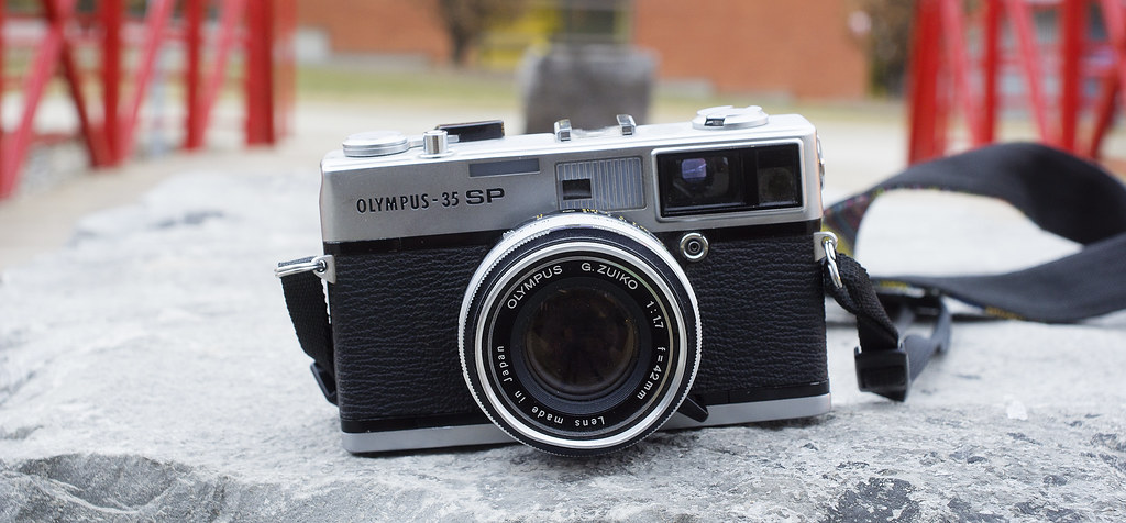 CCR Review 29 – Olympus 35SP – Alex Luyckx | Blog