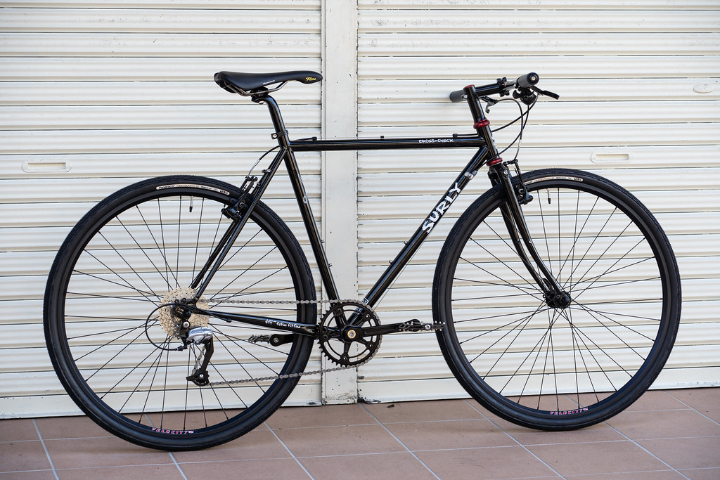 SURLY* cross-check / BUILT BY BLUE LUG - CUSTOMER'S BIKE CATALOG