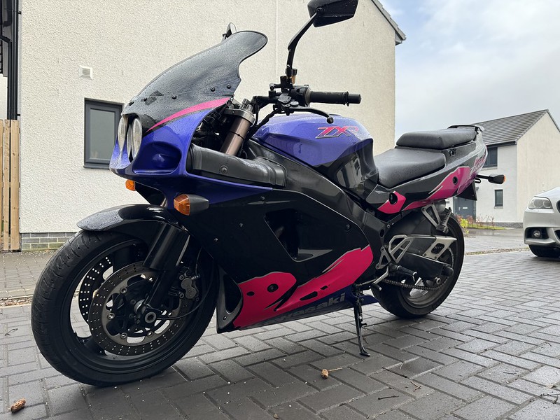 Beam's '93 Kawasaki ZXR750L - midlife crisis/project - Page 1