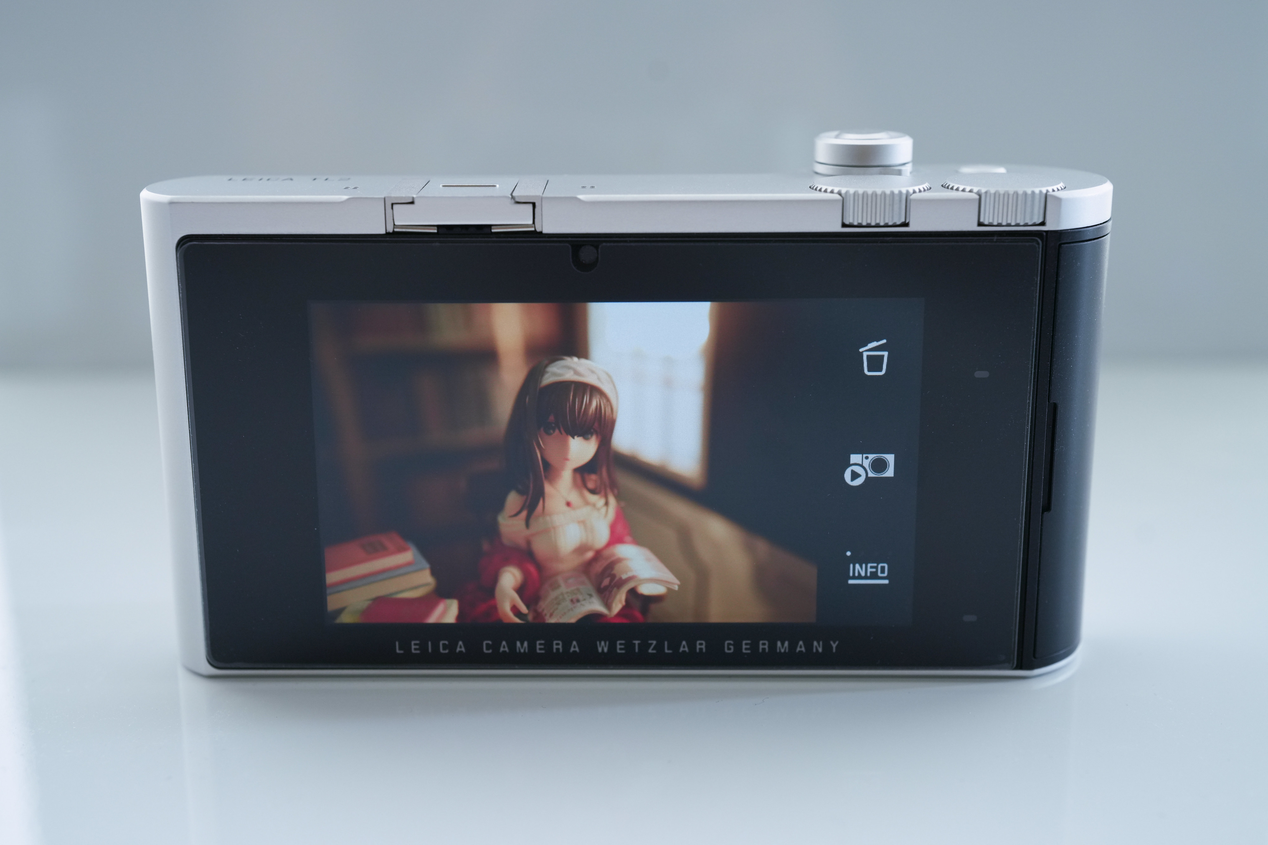 ☆Leica T TL TL2 用 BP- DC13 使用回数少ない Leica TL TL2