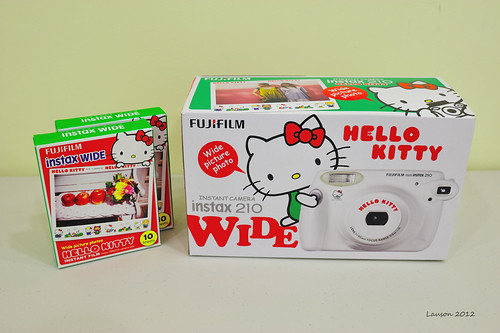 Fujifilm Hello Kitty Instax - Camera-wiki.org - The free camera
