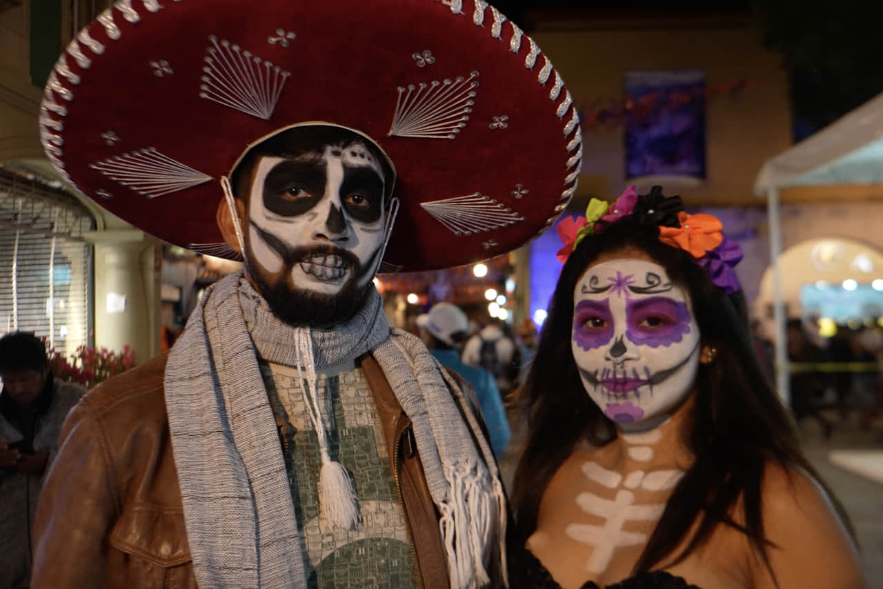 1点もの オアハカ 死者の祭り 骸骨ハート型陶器装飾品 1点もの