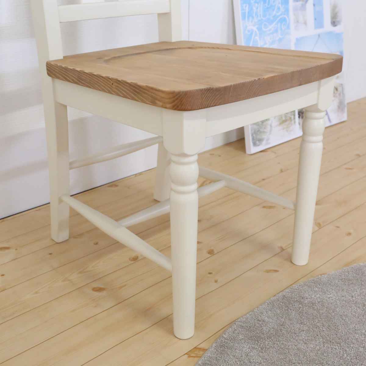 カントリー飾り椅子（みるく) mwclacko011.jpg