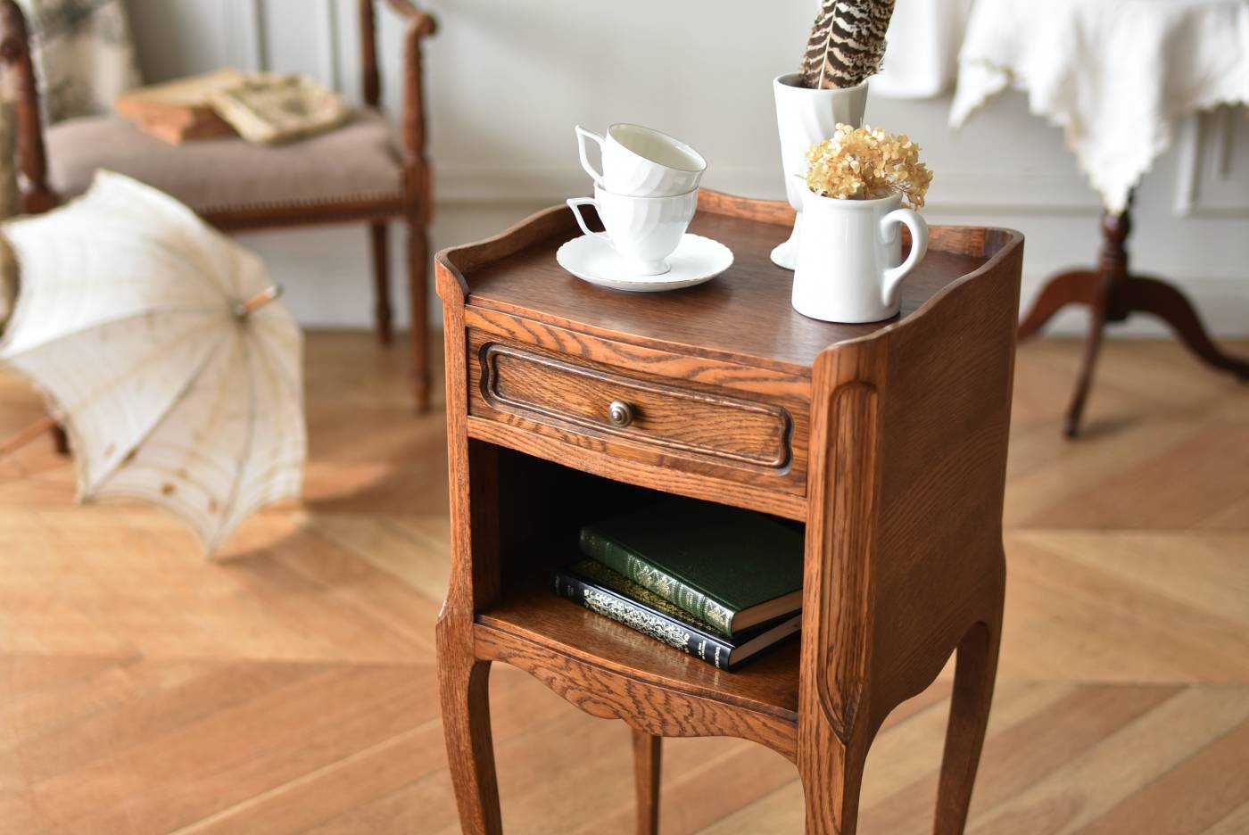 ナイトテーブル.brown5 フランス ヴィンテージ サイドテーブル