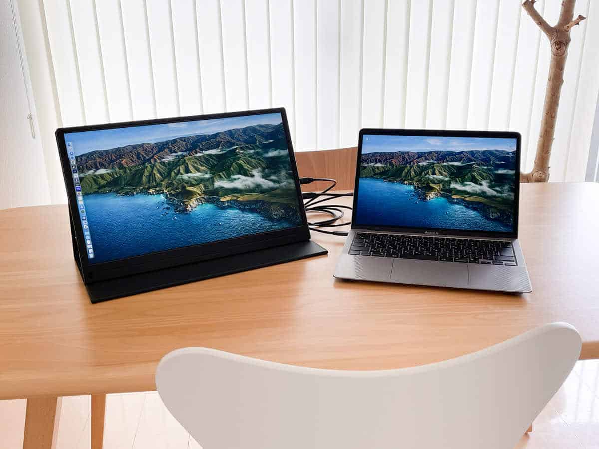 リフレッシュレート144Hzの17.3インチモバイルモニター【EVICIV EVC