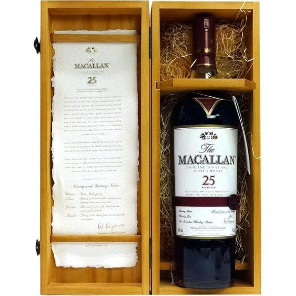 Amazon.co.jp: ザ マッカラン 25年 シェリーオーク 【木箱入り】The