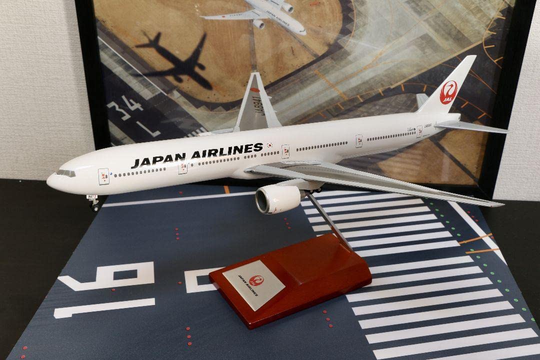 1/200 JAL 777-300ER アーク塗装 Hogan 000000047307_6o2cUHz.jpg