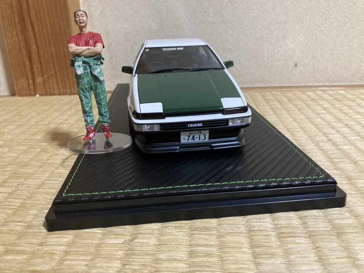 イグニッションモデル / 1/18スケール / AE86 / 土屋圭市