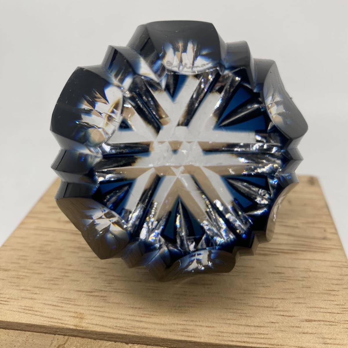 薩摩ガラス 工芸作 「薩摩の雫」 共箱 213g 東キ7-1130☆2F タニチ