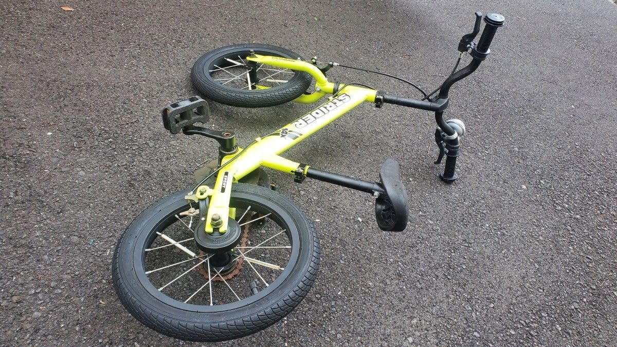 rie7030【直接取引限定STRIDER 14xキッズバイク イエロー 店頭受取限定
