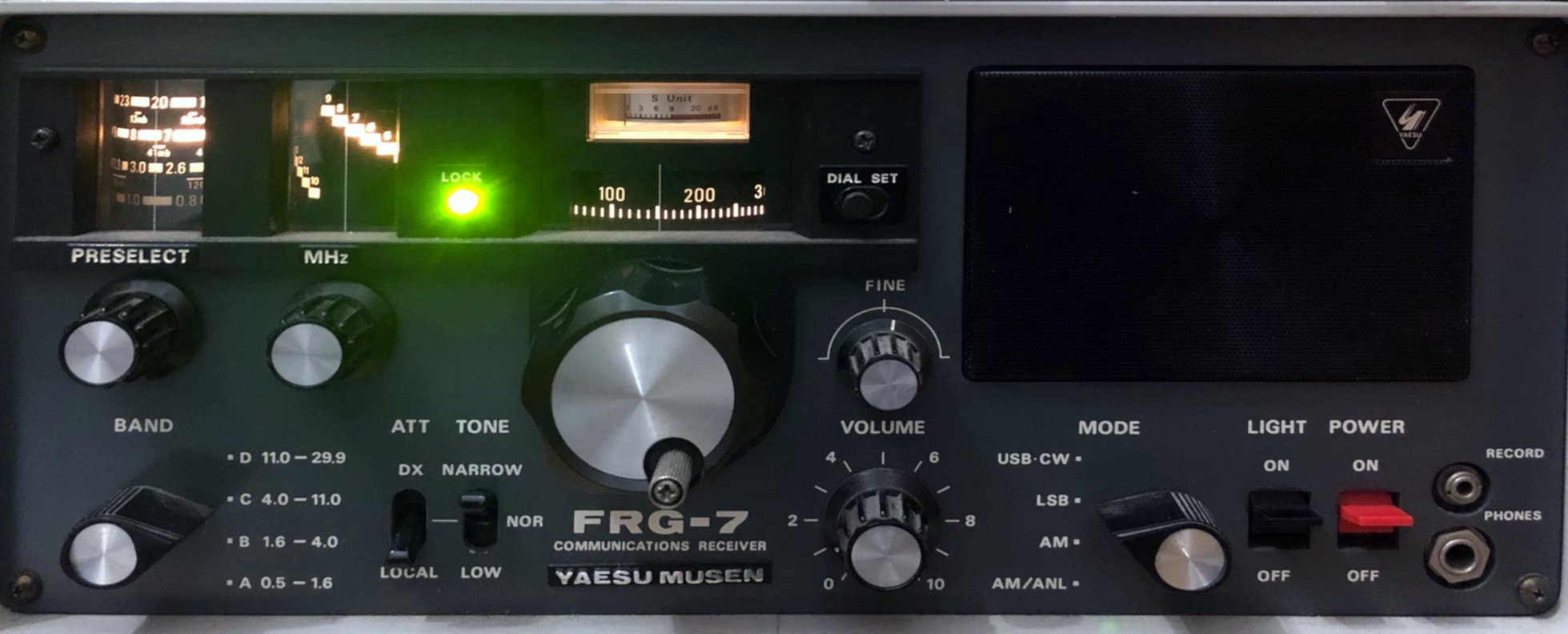 八重洲無線 コミュニケーションズレシーバー 受信機 FRG-7 動作品 希少