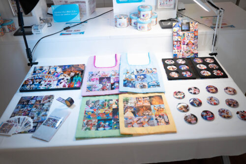 東京ディズニーリゾート「アンコール！ザ・モーメンツ展」実写グッズに