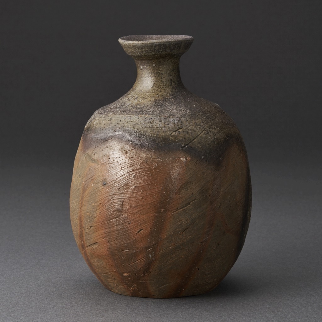 備前焼 徳利①】Bizen ware sake bottle ( 送料無料！)