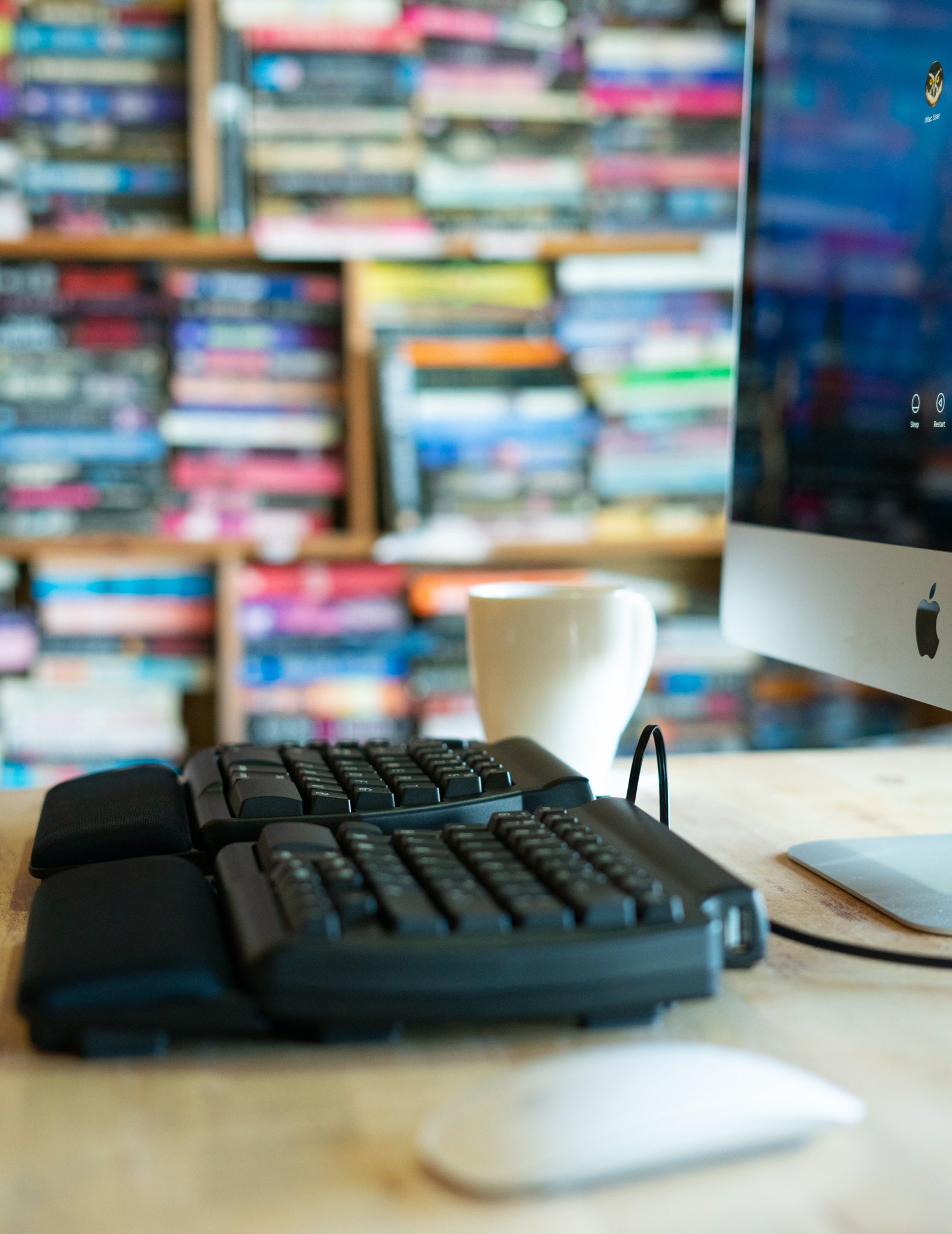 Programmable Ergo Pro Keyboard for Mac – Matias