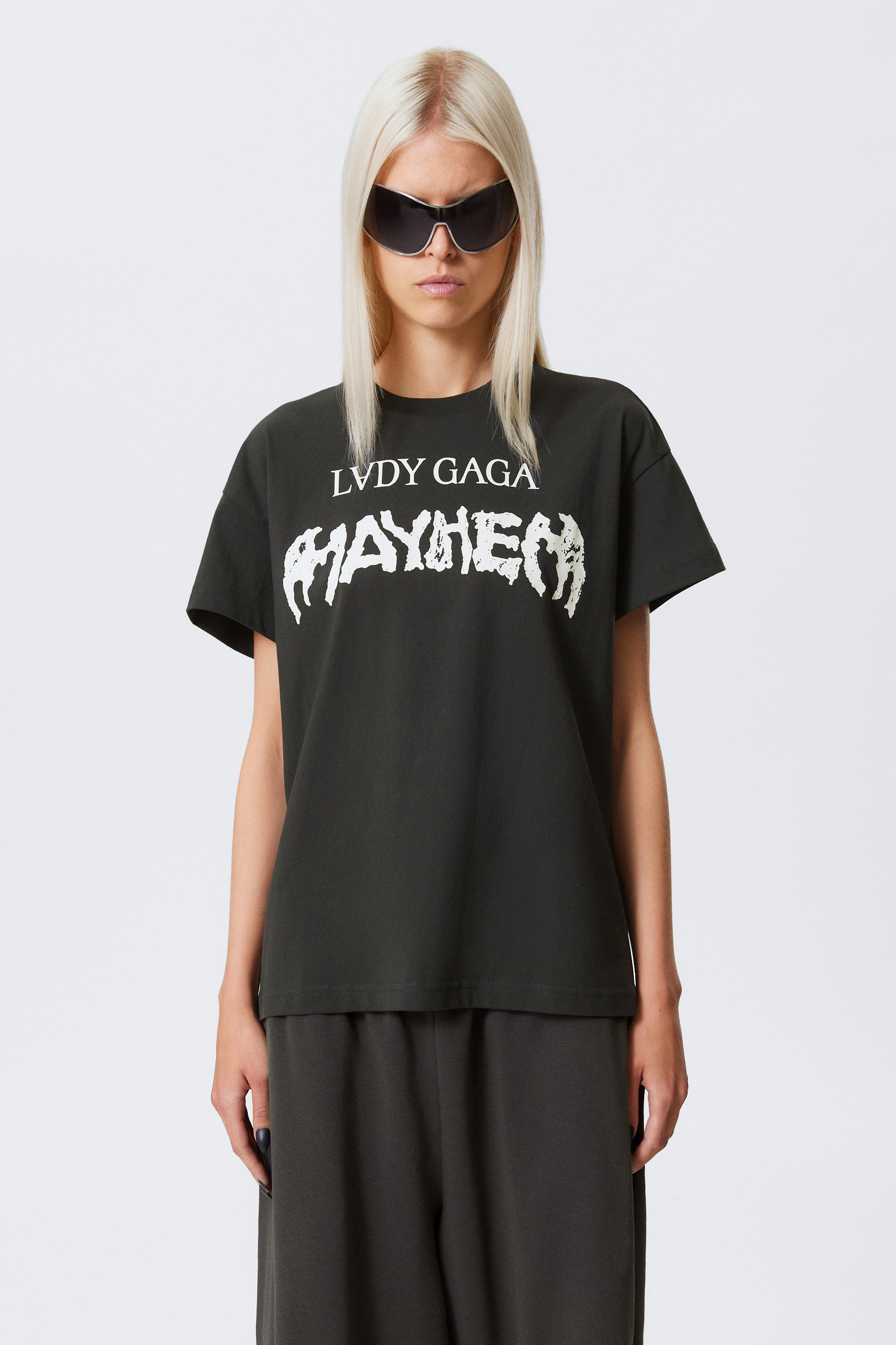 lady gaga short-sleeved t-shirt - Off-black | Weekday WW