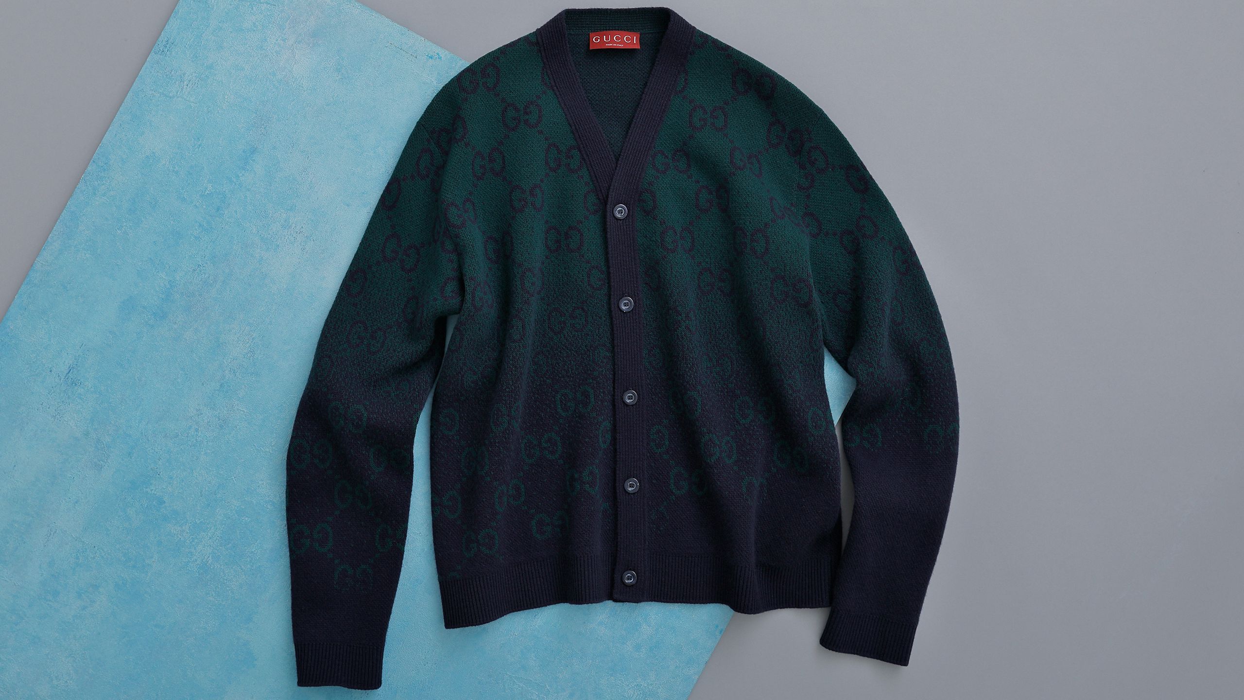 ミニマルと洗練が共存するグッチ──特集：ローゲージかハイゲージか