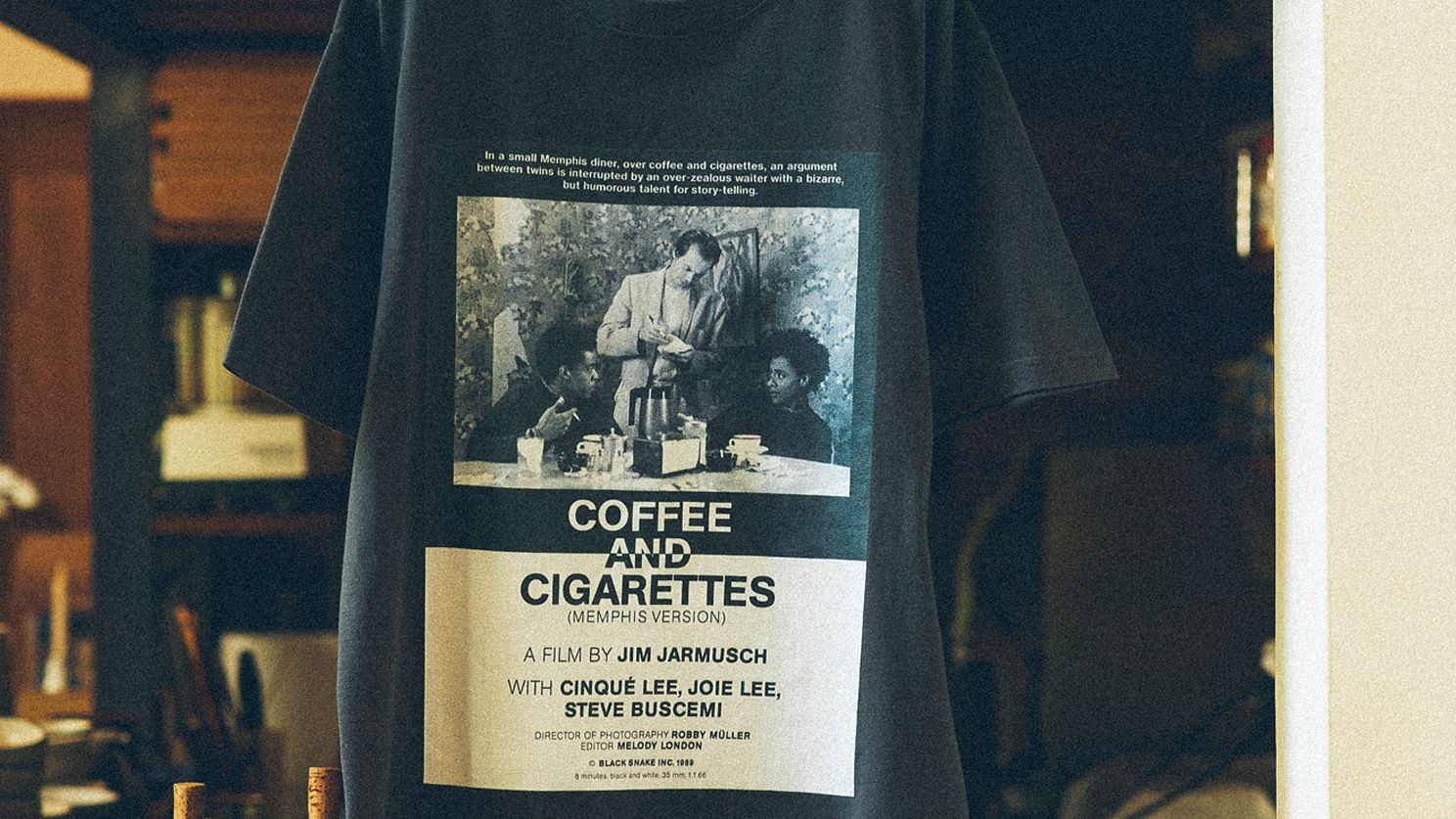 映画 コーヒー＆シガレッツ 2003年映画館購入ワッペン 映画 コーヒー