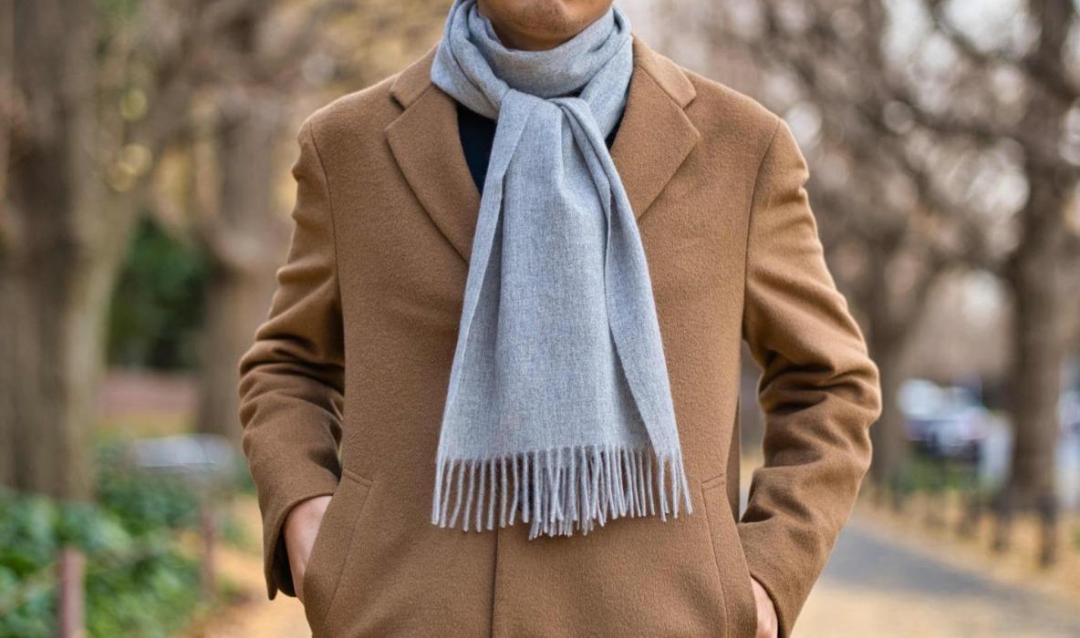 ユニクロの「カシミヤマフラー」は、カシミヤ100％なのに税抜2,990円