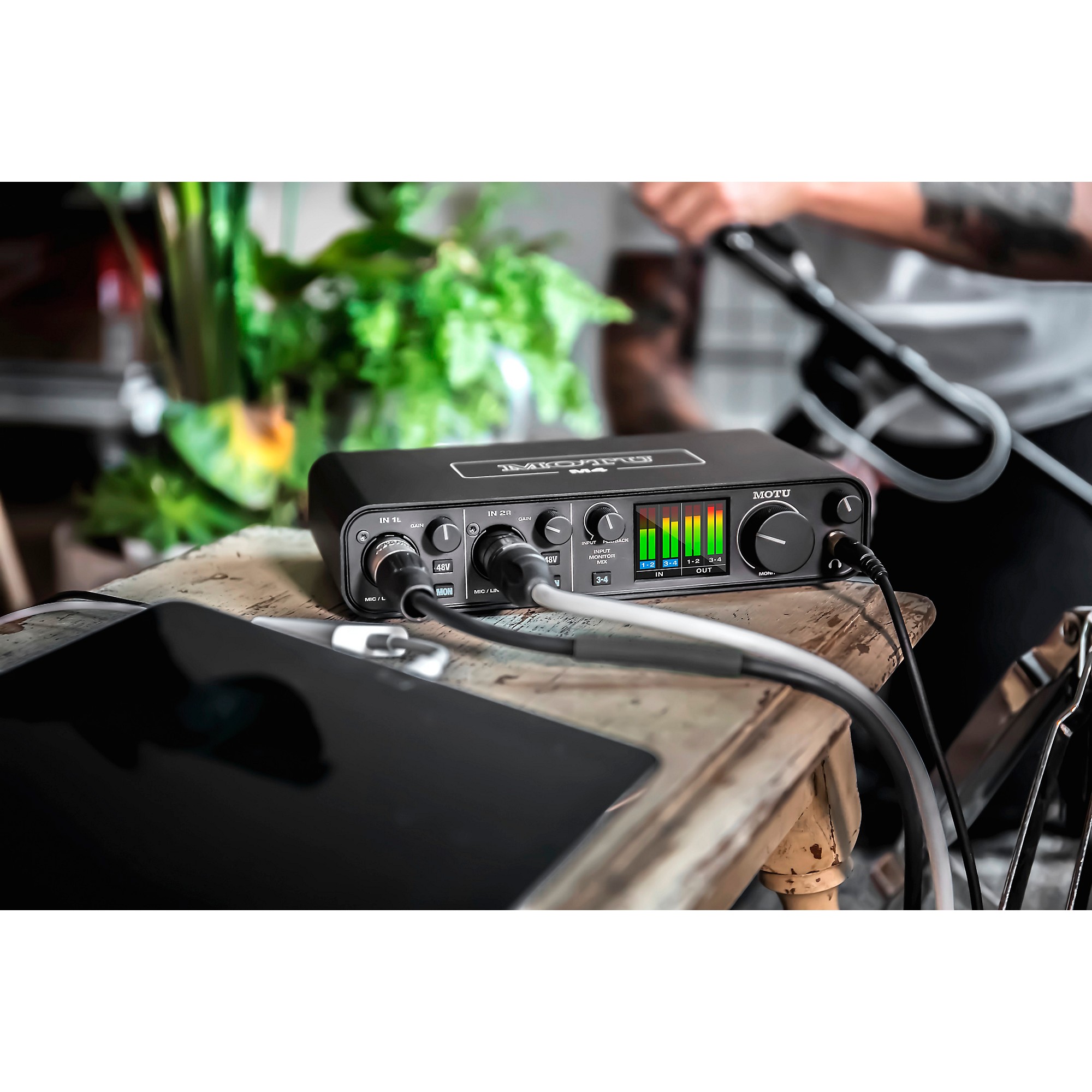 MOTU M4 4x4 USB-C Audio Interface | Music & Arts