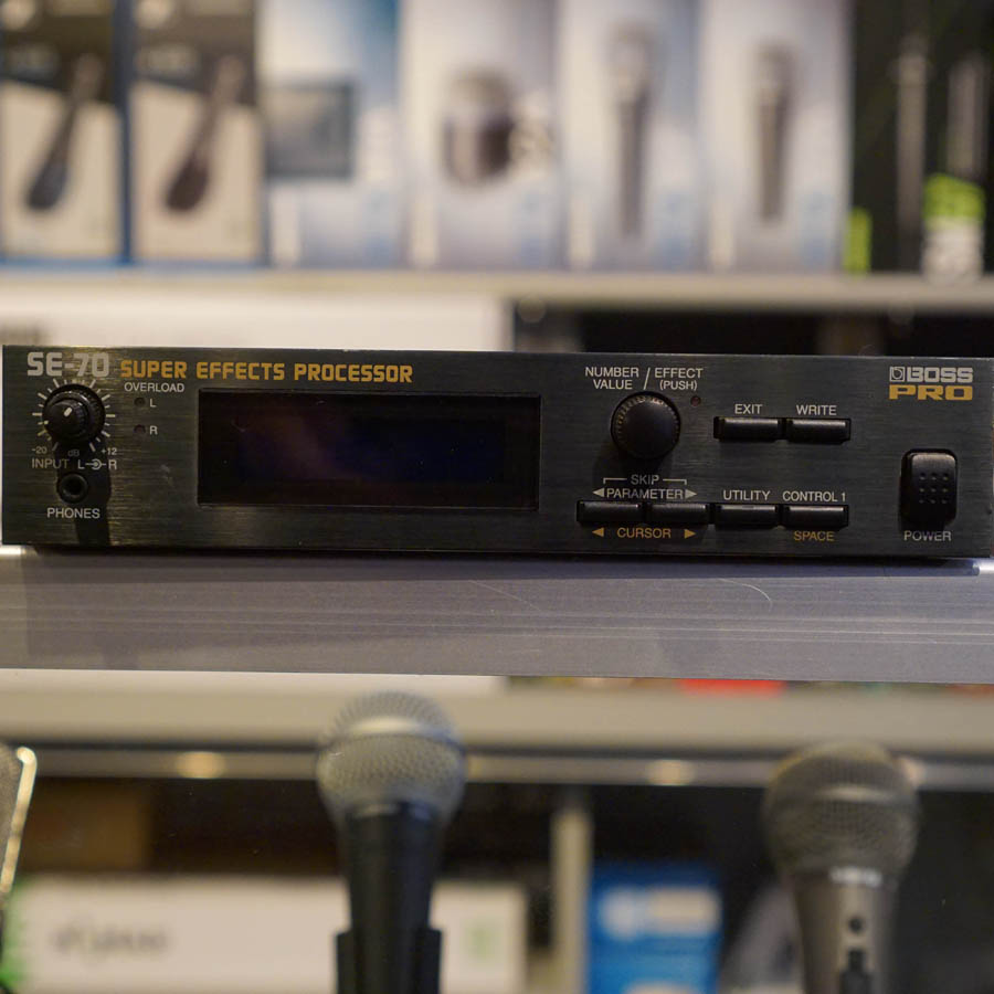 Boss SE-70 Super Effects Processor w/Manuals & Power Supply - Used