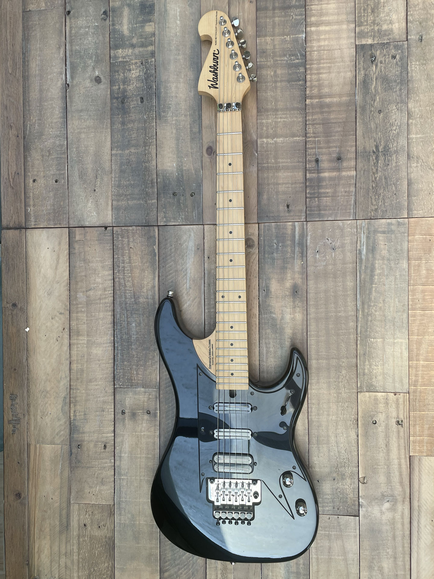 N61 - Washburn N61 - Audiofanzine